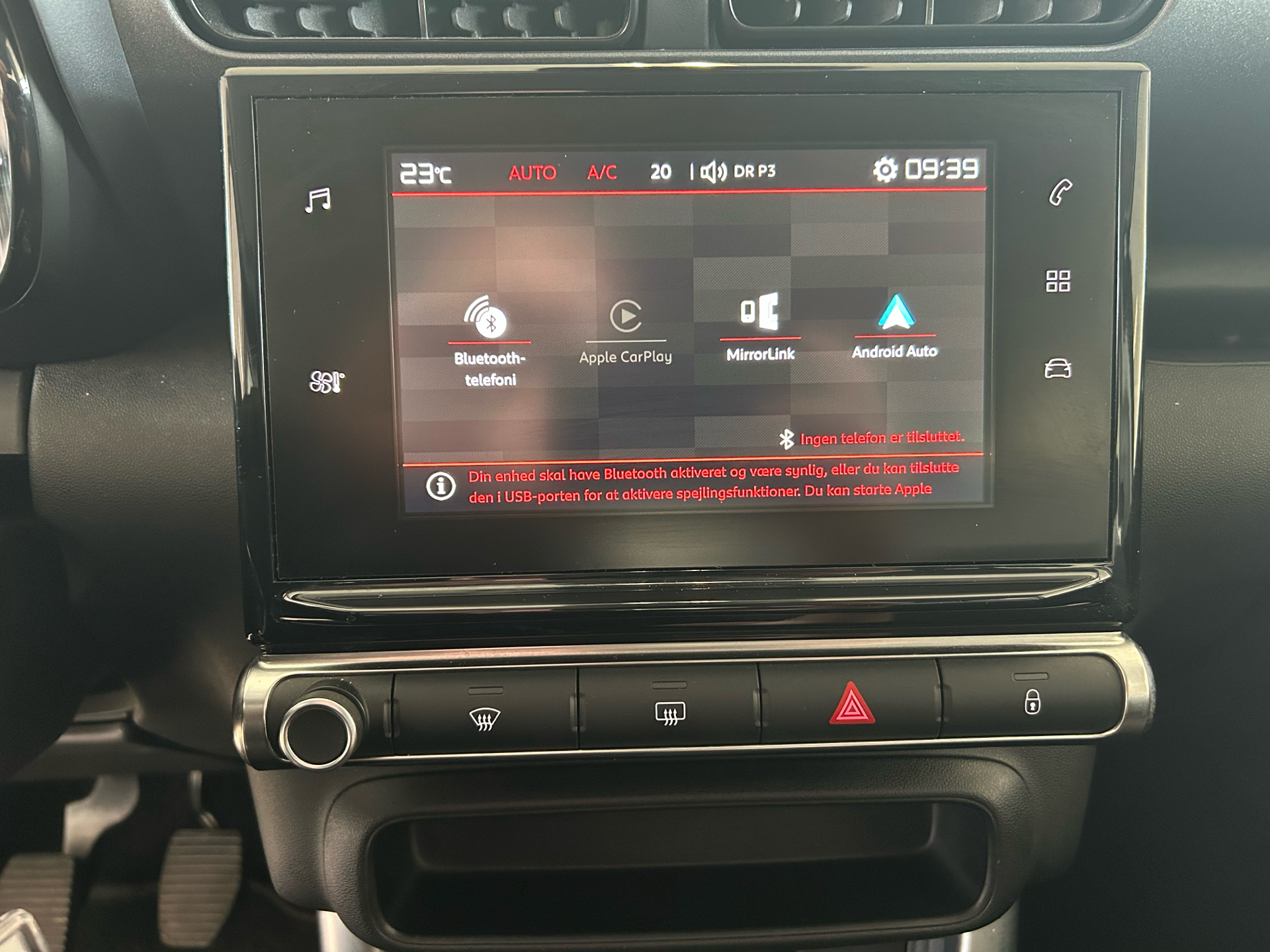 Billede af Citroën C3 Aircross 1,6 Blue HDi Iconic start/stop 100HK 5d