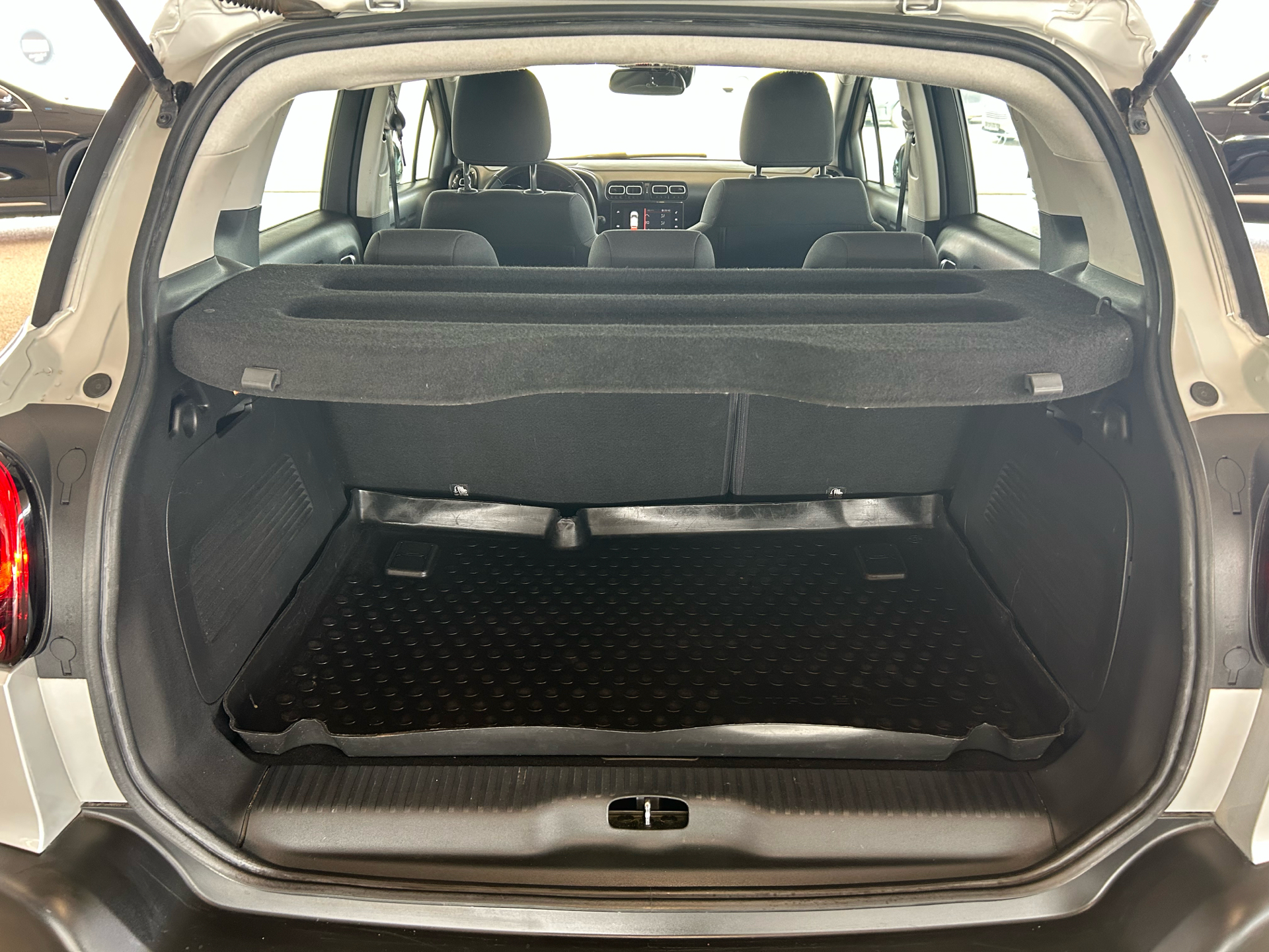 Billede af Citroën C3 Aircross 1,6 Blue HDi Iconic start/stop 100HK 5d
