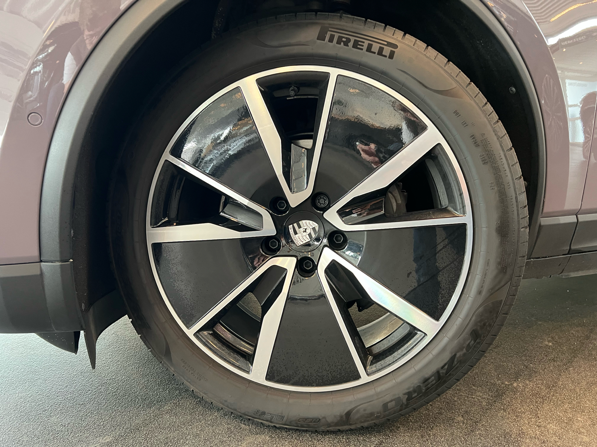 Billede af Porsche Macan 4 EL 4WD 408HK 5d Aut.