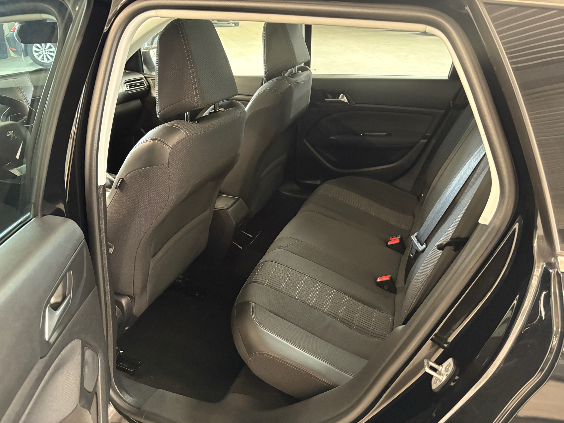 Billede af Peugeot 308 SW 1,6 BlueHDi Allure Sky 120HK Stc 6g