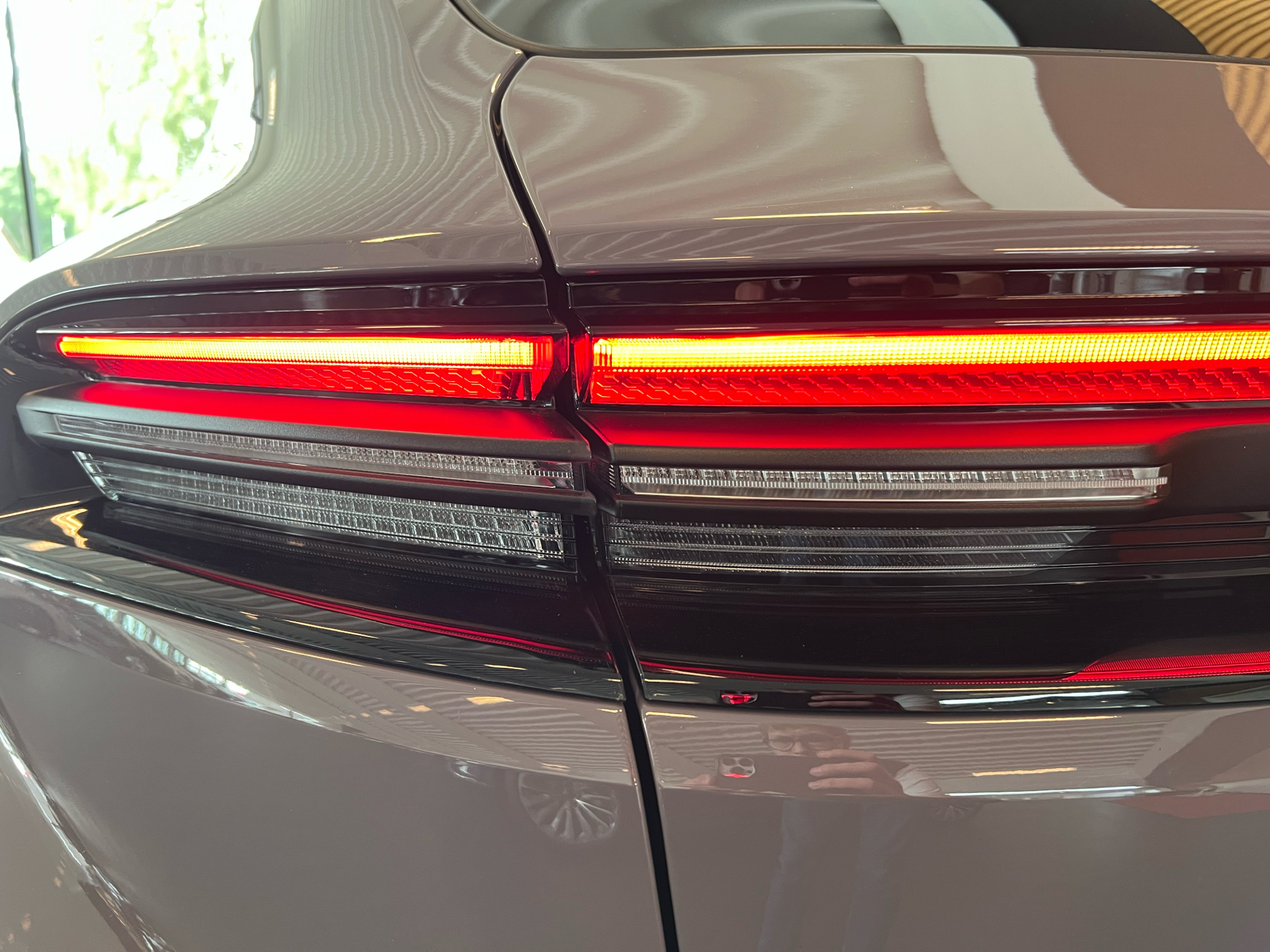 Billede af Porsche Macan 4 EL 4WD 408HK 5d Aut.