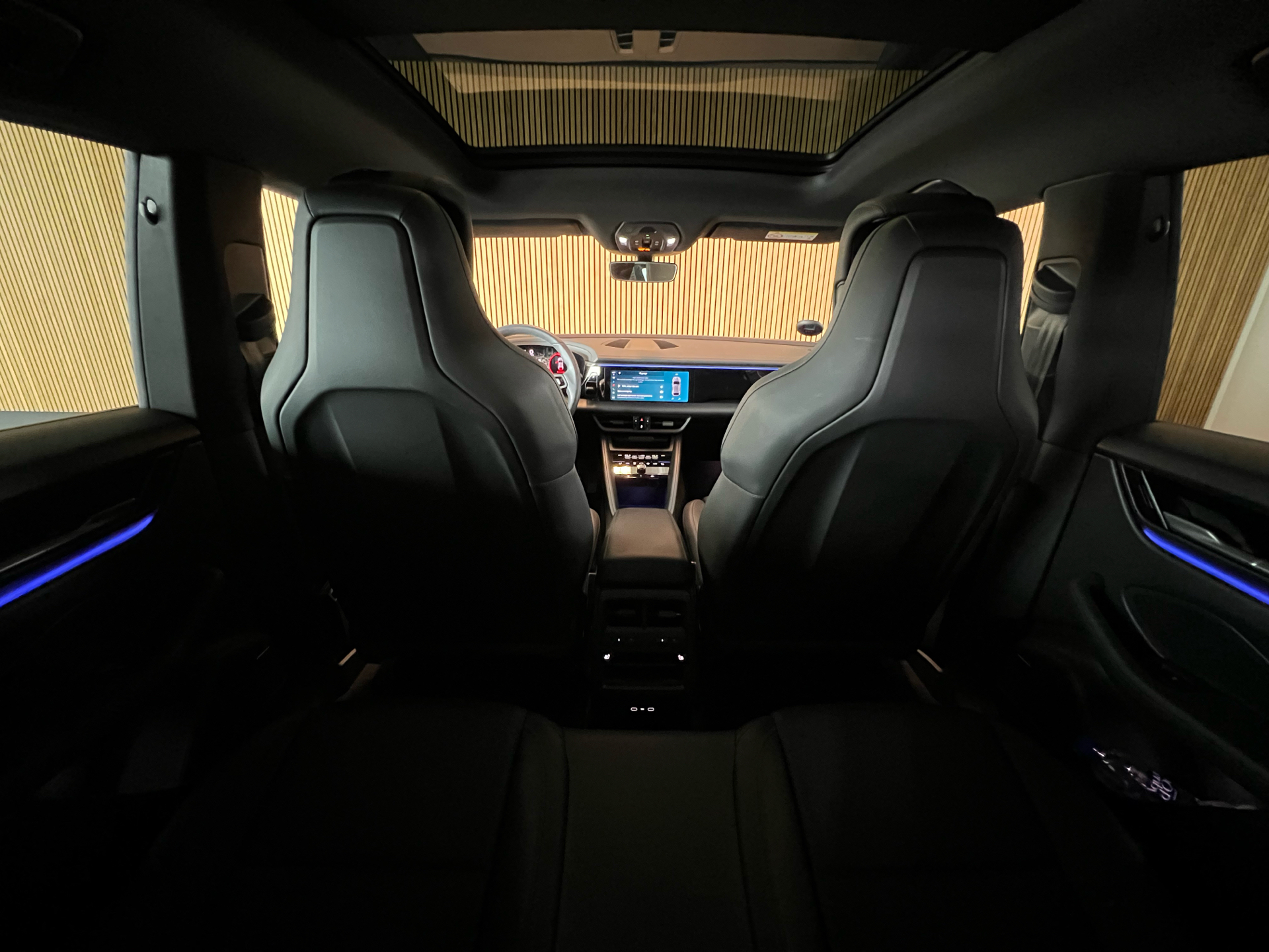 Billede af Porsche Macan 4 EL 4WD 408HK 5d Aut.
