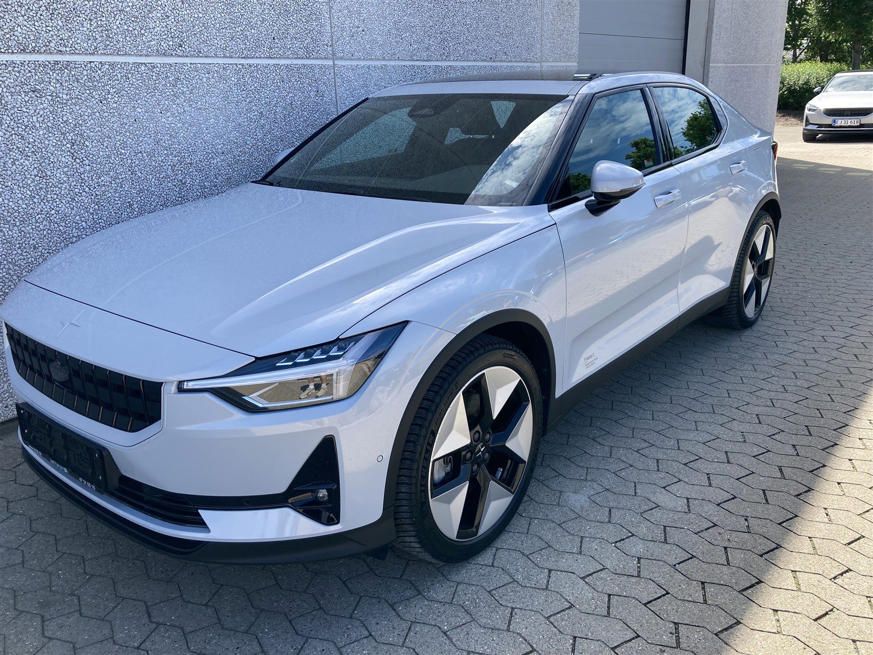 Billede af Polestar 2 EL Intro Dual motor AWD 408HK 5d Aut.