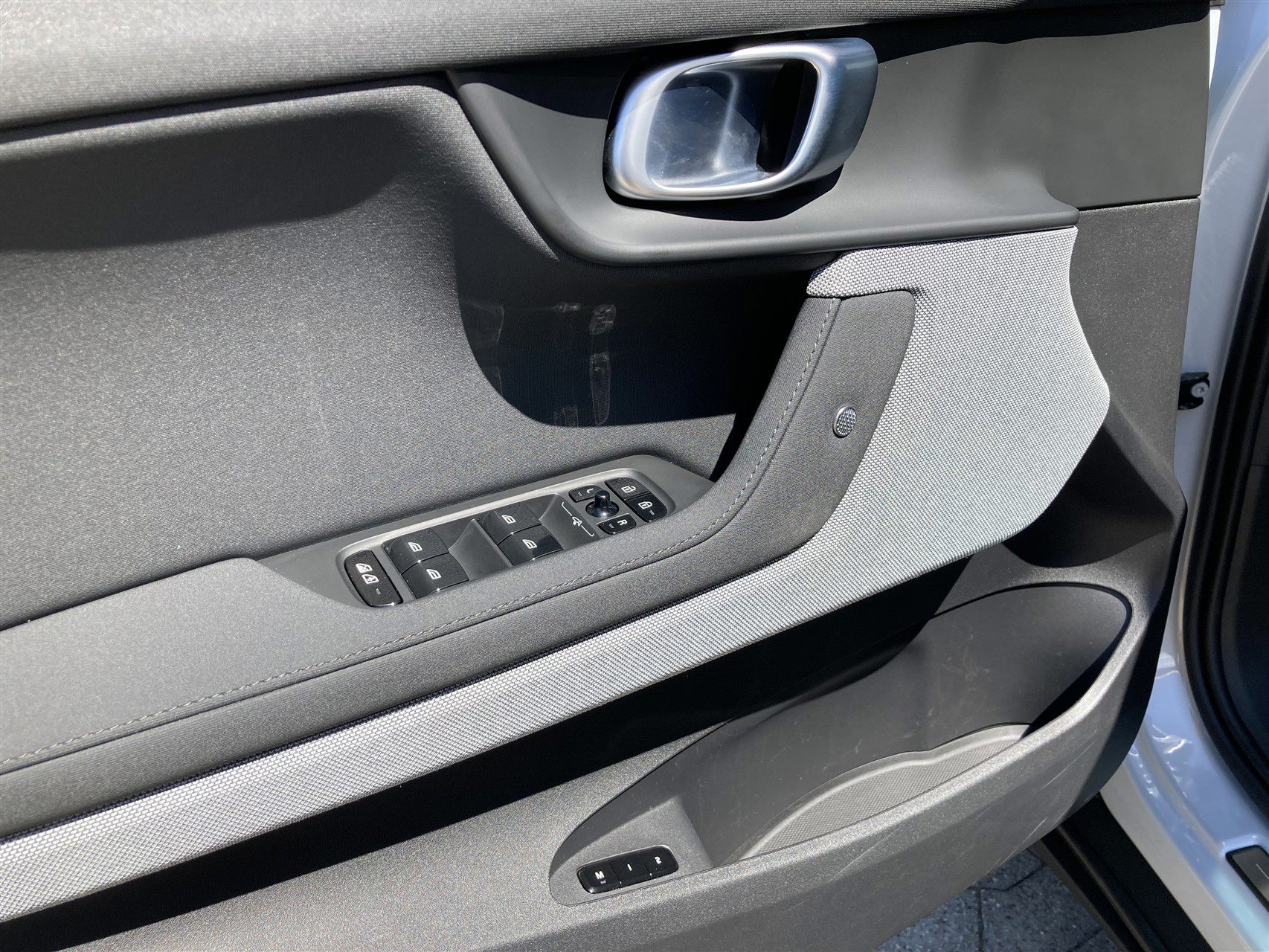 Billede af Polestar 2 EL Intro Dual motor AWD 408HK 5d Aut.