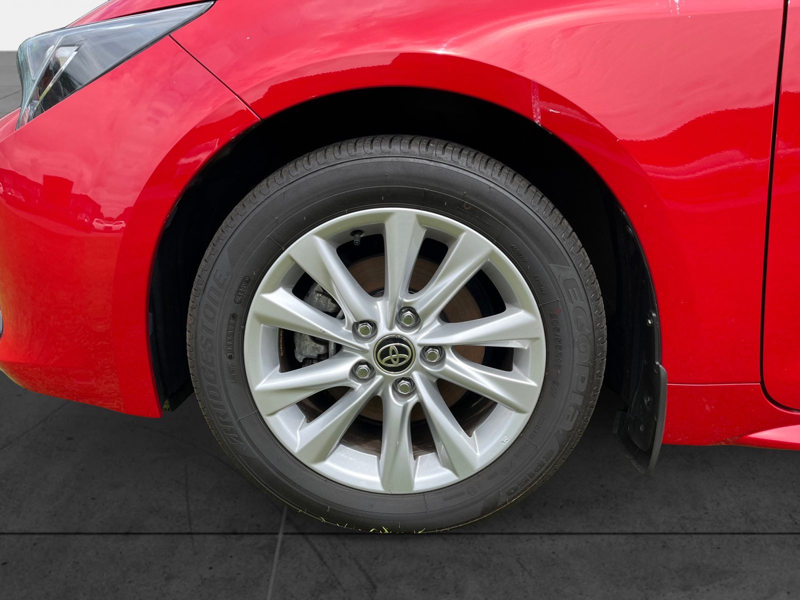 Billede af Toyota Corolla Touring Sports 1,8 Hybrid Active Comfort Pack E-CVT 140HK Stc Trinl. Gear