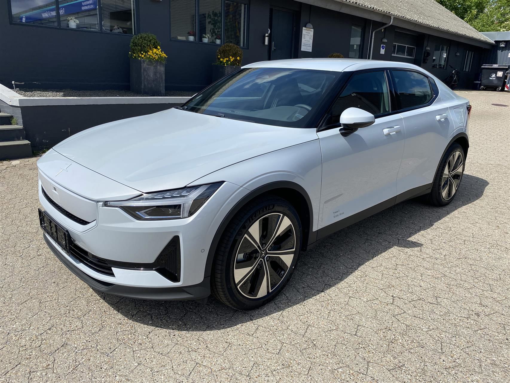 Billede af Polestar 2 EL Long range Dual motor AWD 421HK 5d Aut.