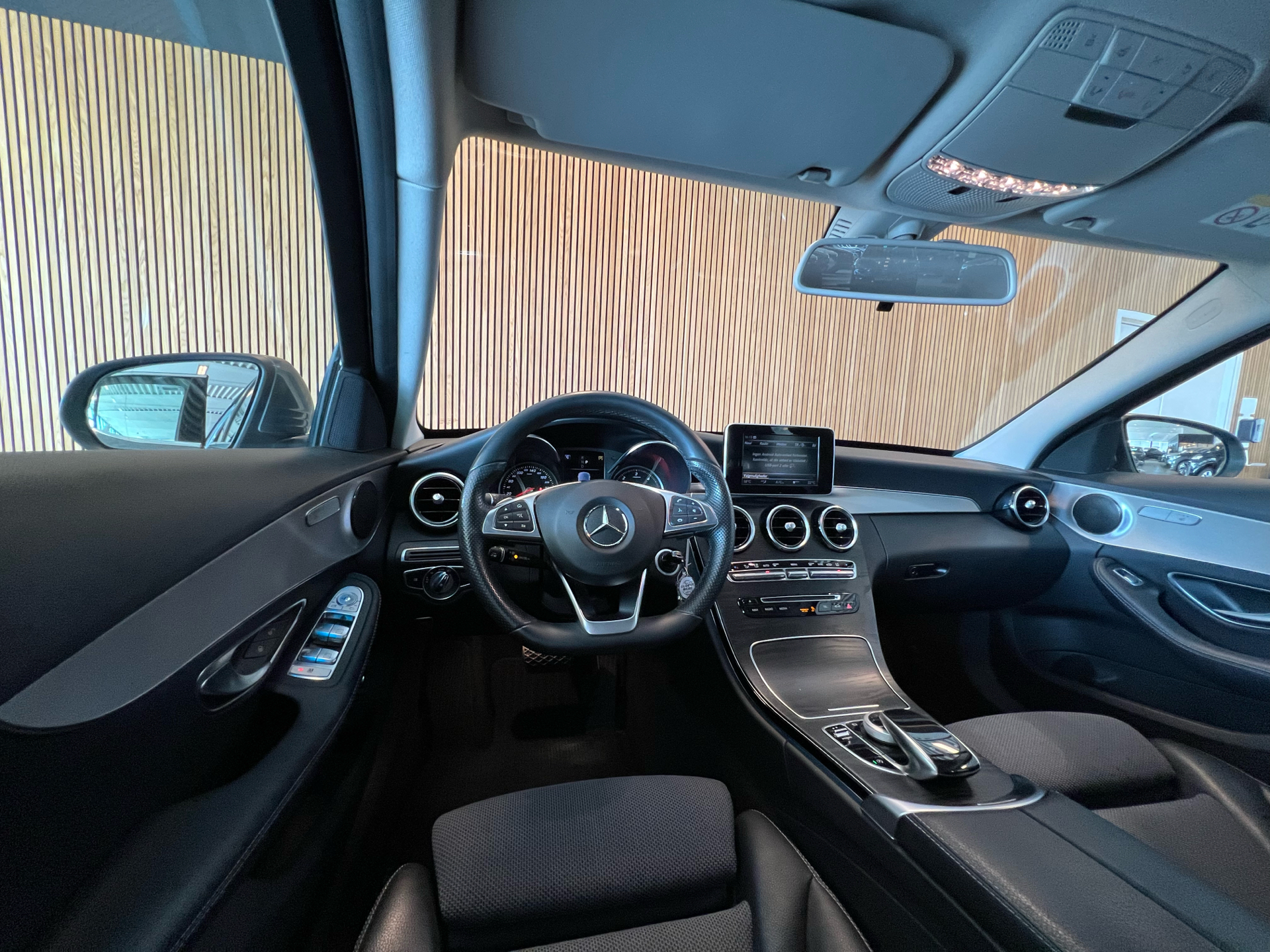 Billede af Mercedes-Benz C220 d T 2,1 Bluetec AMG Line 9G-Tronic 170HK Stc Aut.