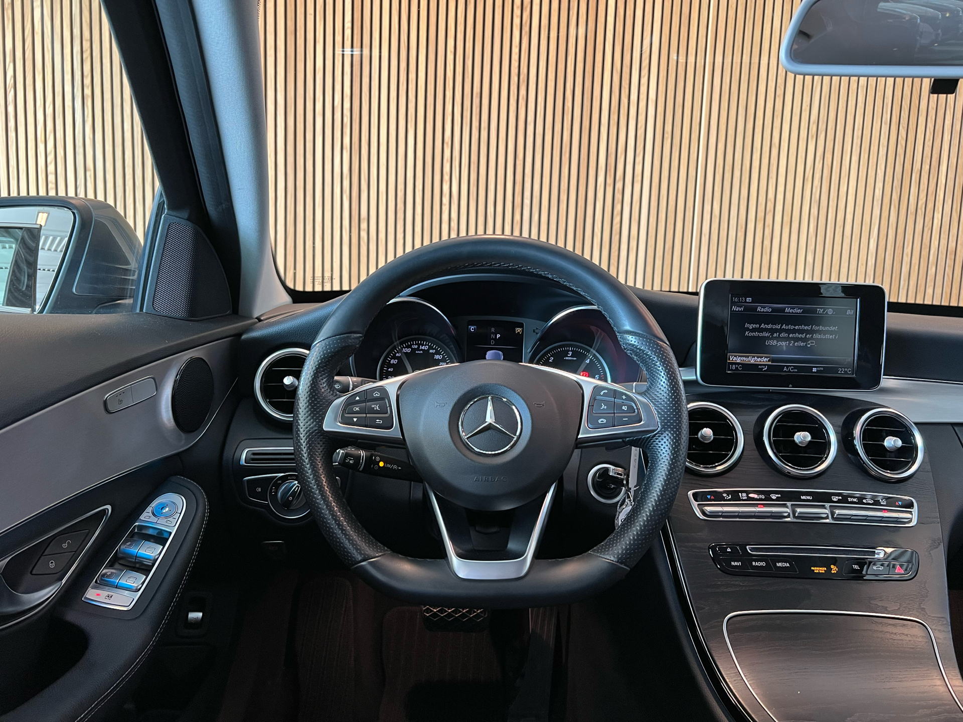Billede af Mercedes-Benz C220 d T 2,1 Bluetec AMG Line 9G-Tronic 170HK Stc Aut.