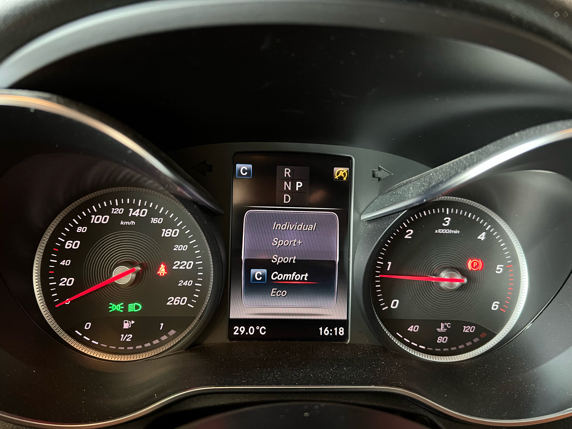 Billede af Mercedes-Benz C220 d T 2,1 Bluetec AMG Line 9G-Tronic 170HK Stc Aut.
