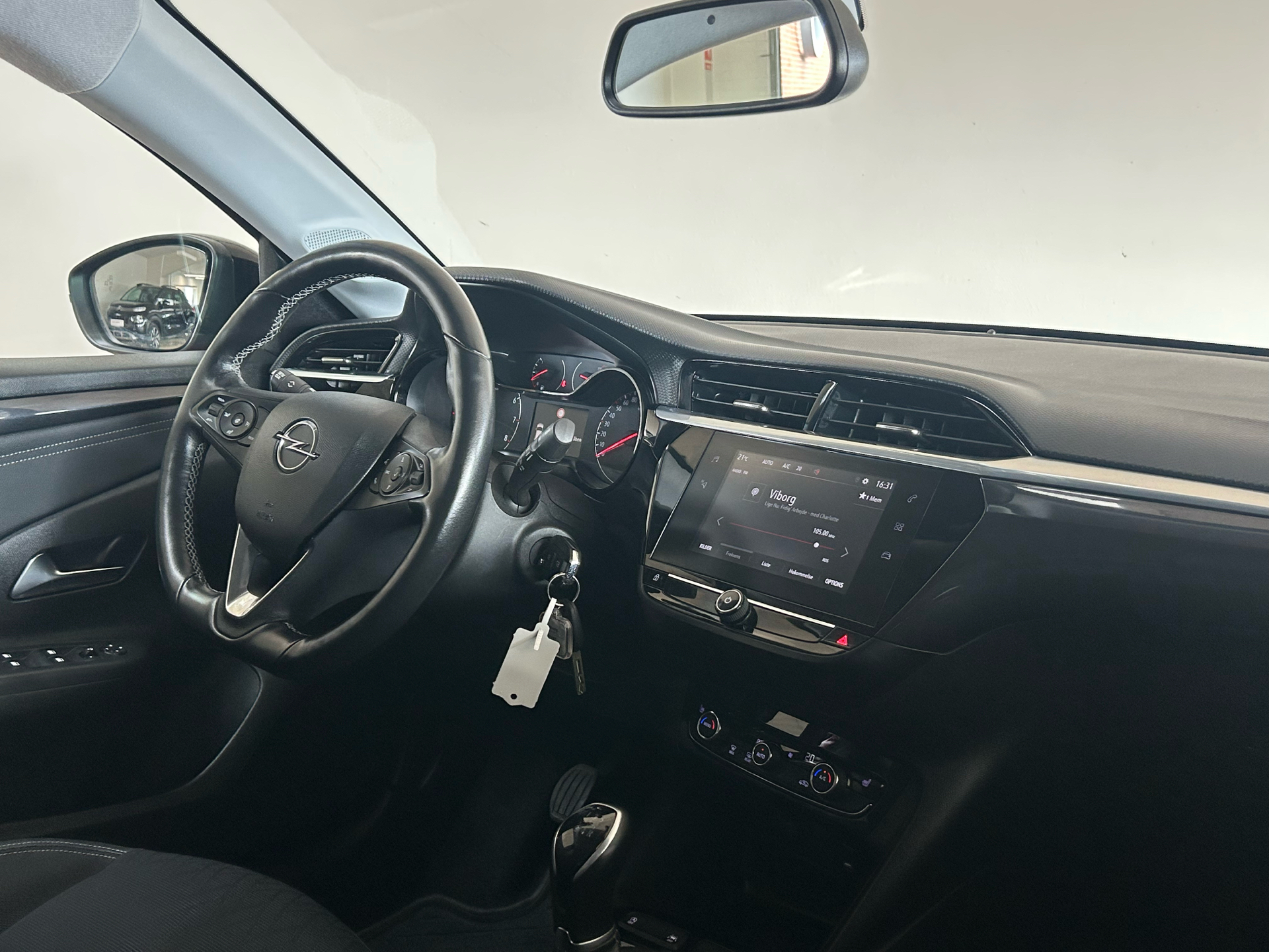Billede af Opel Corsa 1,2 PureTech Elegance 75HK 5d