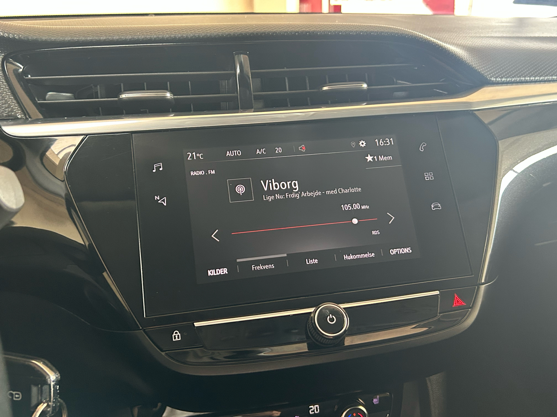 Billede af Opel Corsa 1,2 PureTech Elegance 75HK 5d