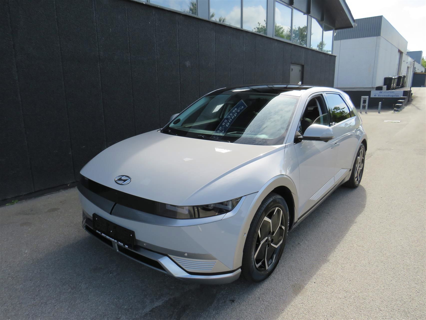 Billede af Hyundai Ioniq 5 Electric 72,6 kWh Ultimate 4WD 306HK 5d Aut.