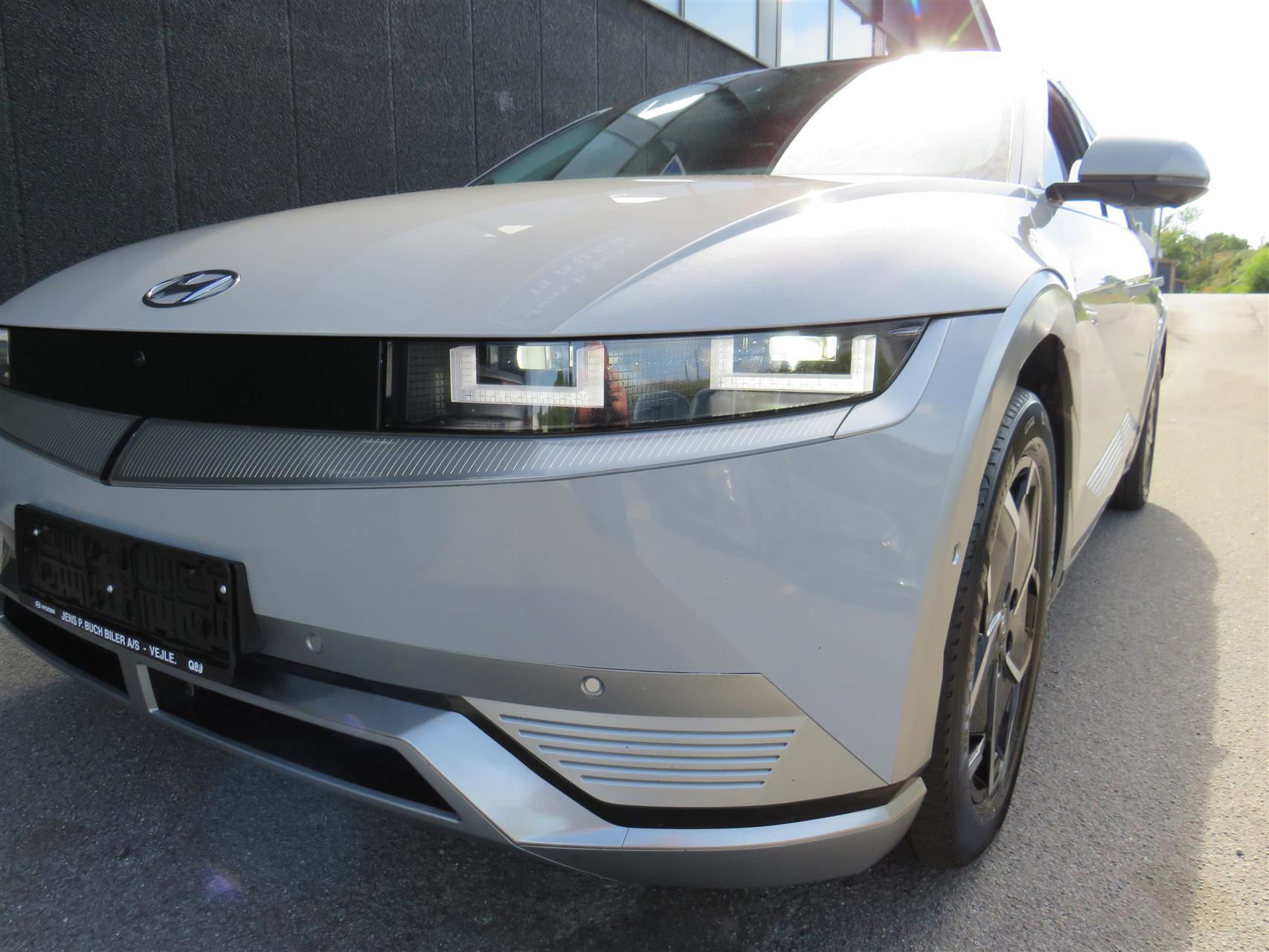 Billede af Hyundai Ioniq 5 Electric 72,6 kWh Ultimate 4WD 306HK 5d Aut.