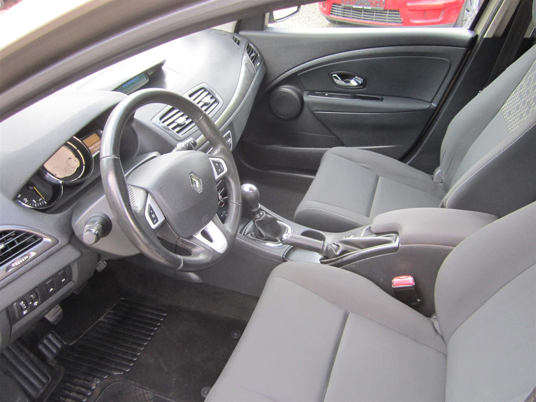 Billede af Renault Mégane Sport Tourer 1,2 TCE Expression 115HK Stc 6g