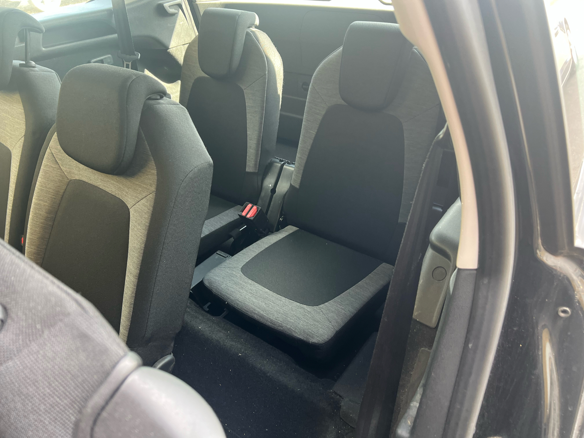 Billede af Citroën Grand C4 Picasso 1,6 Blue HDi Iconic start/stop 120HK 6g