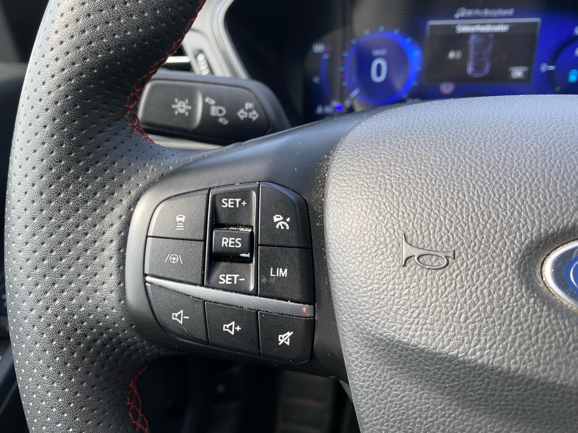Billede af Ford Kuga 2,5 Plugin-hybrid ST-Line X CVT 225HK 5d Trinl. Gear