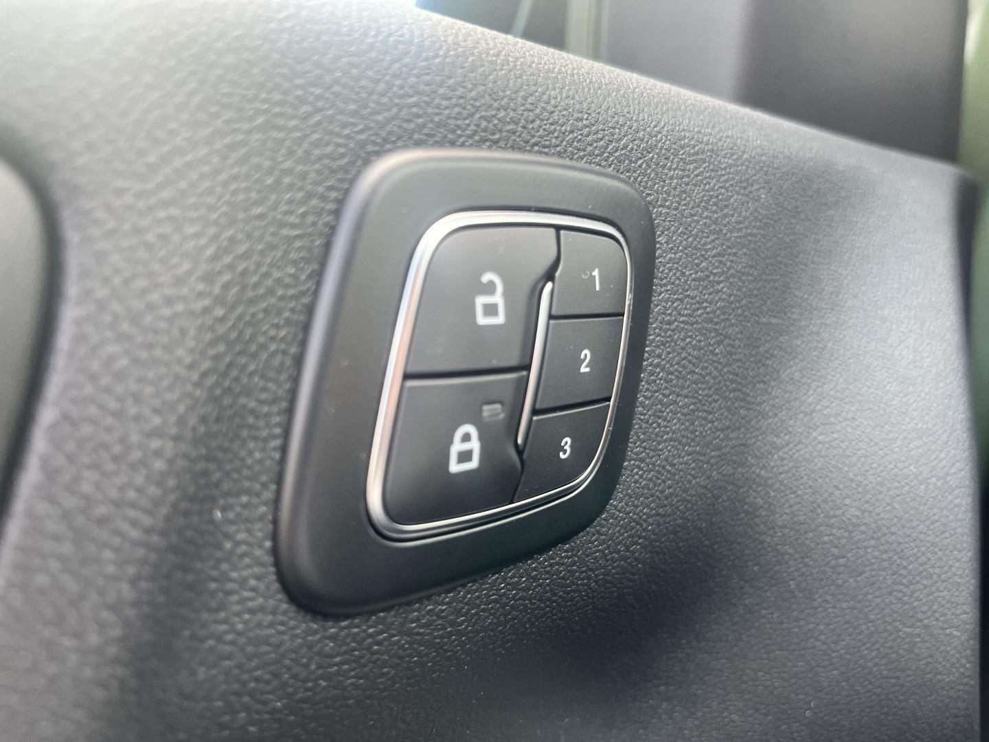 Billede af Ford Kuga 2,5 Plugin-hybrid ST-Line X CVT 243HK 5d Aut.
