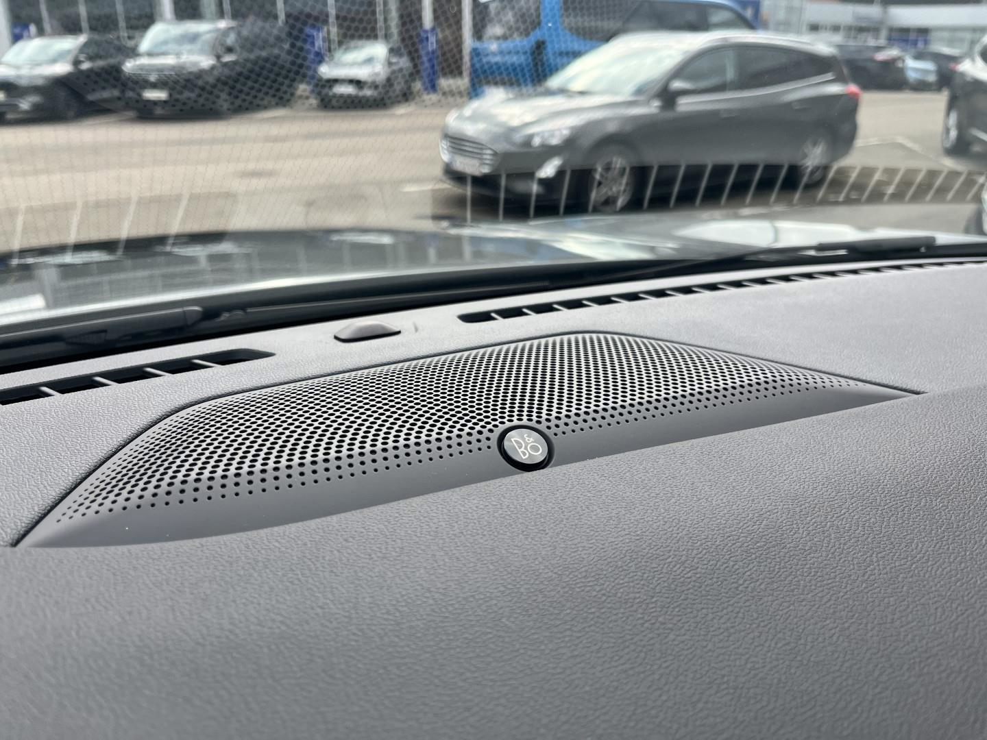 Billede af Ford Kuga 2,5 Plugin-hybrid Active X CVT 243HK 5d Aut.