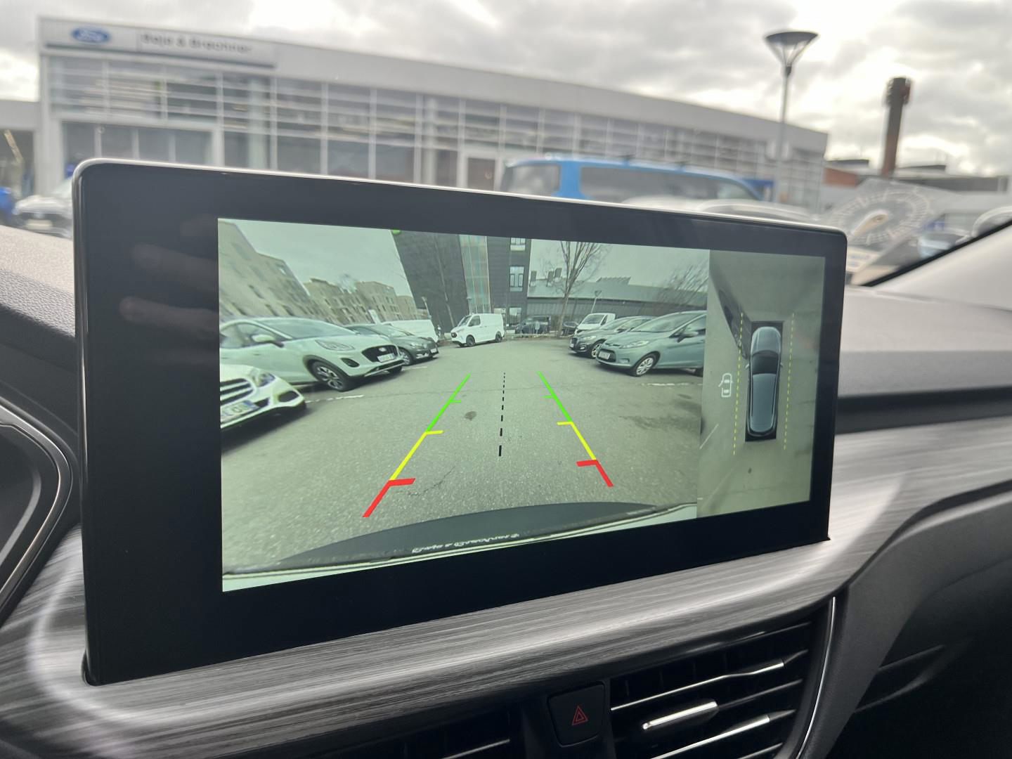 Billede af Ford Kuga 2,5 Plugin-hybrid Active X CVT 243HK 5d Aut.