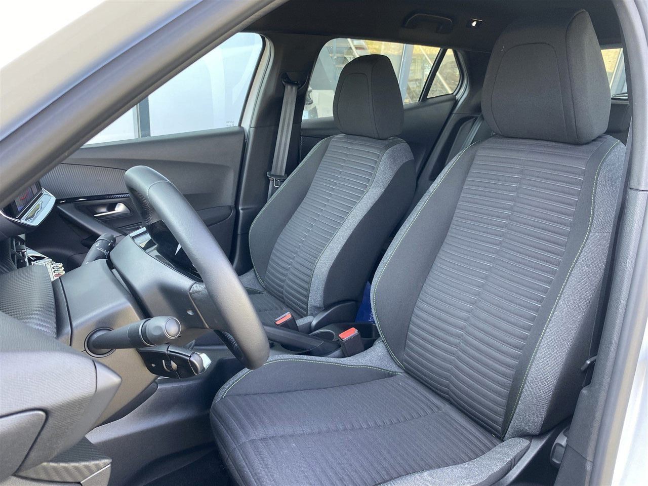 Billede af Peugeot 2008 1,2 PureTech Active+ 100HK 5d 6g