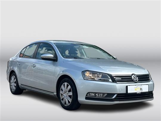 VW Passat 1,6 BlueMotion TDI Trendline 105HK 6g