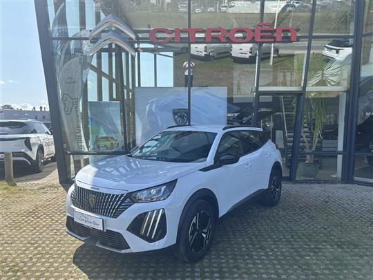 Peugeot 2008 1,2 PureTech First Selection EAT8 130HK 5d 8g Aut.