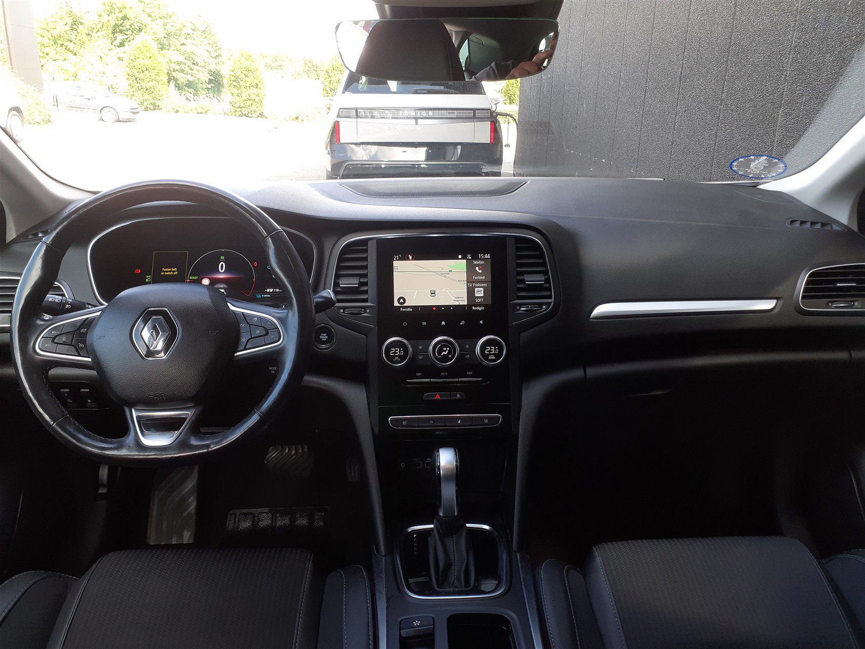 Billede af Renault Mégane Sport Tourer 1,6 E-TECH  Plugin-hybrid Intens 160HK Stc Aut.