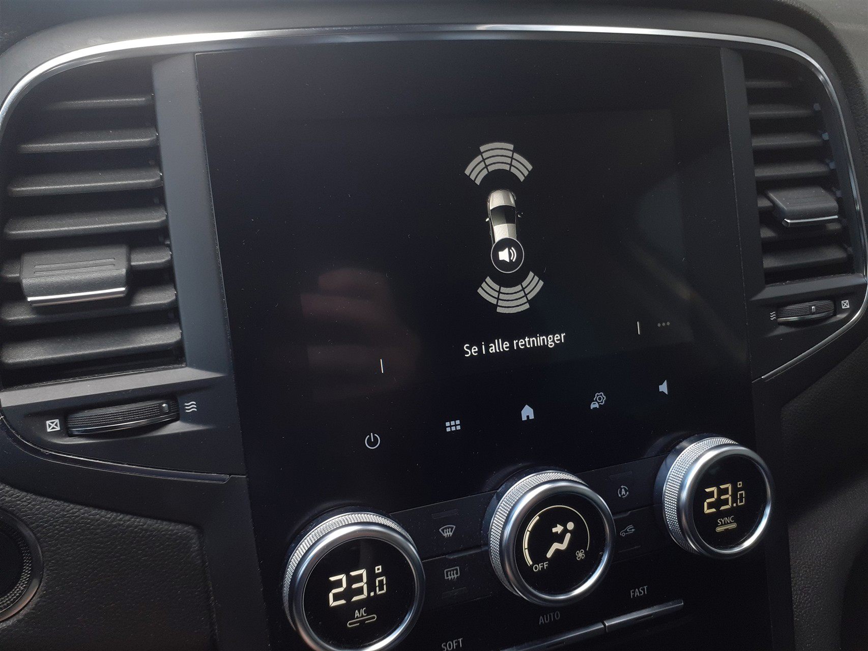 Billede af Renault Mégane Sport Tourer 1,6 E-TECH  Plugin-hybrid Intens 160HK Stc Aut.
