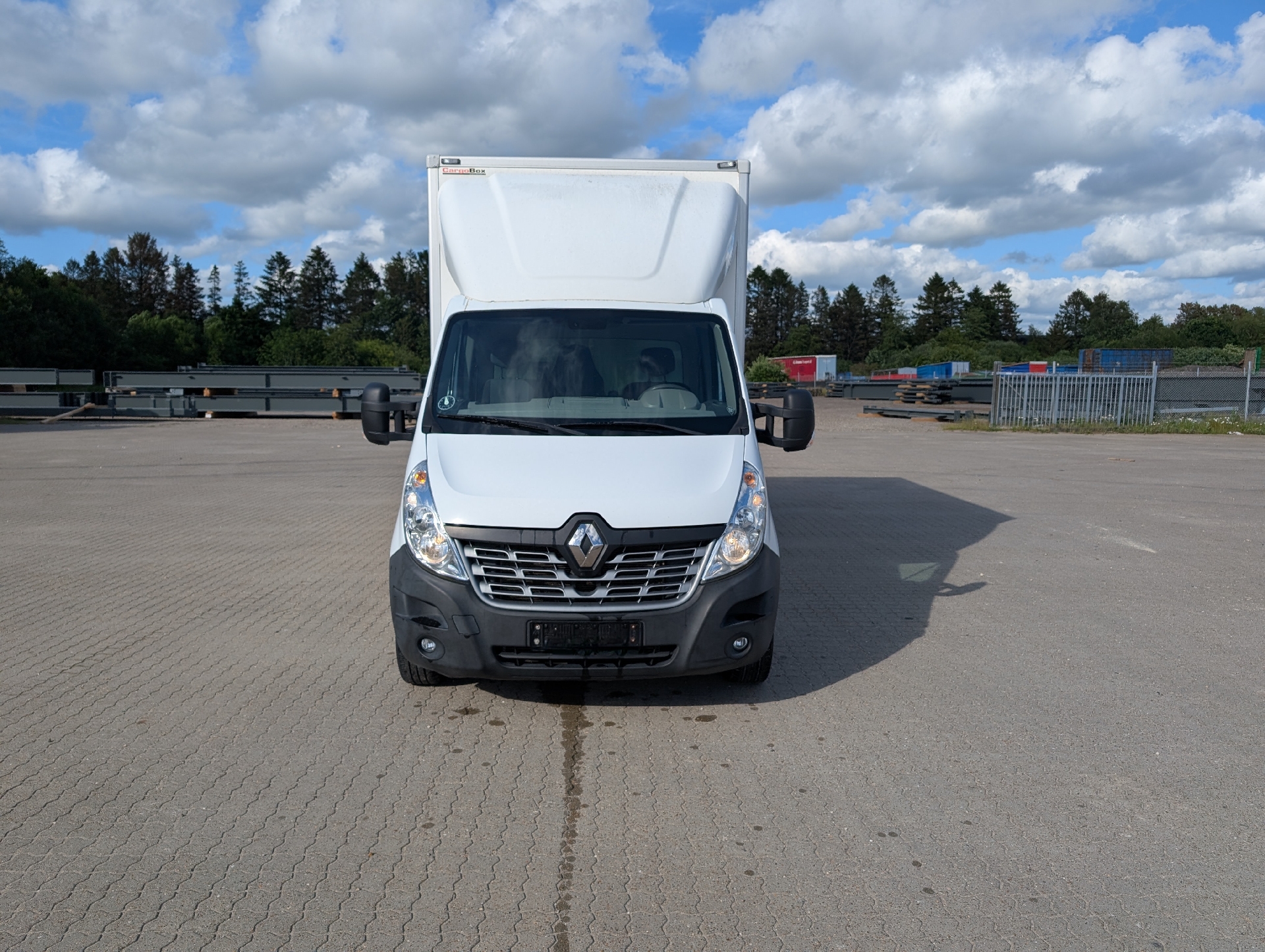 Billede af Renault Master T35 L3H1 2,3 DCI start/stop 170HK Ladv./Chas. 6g