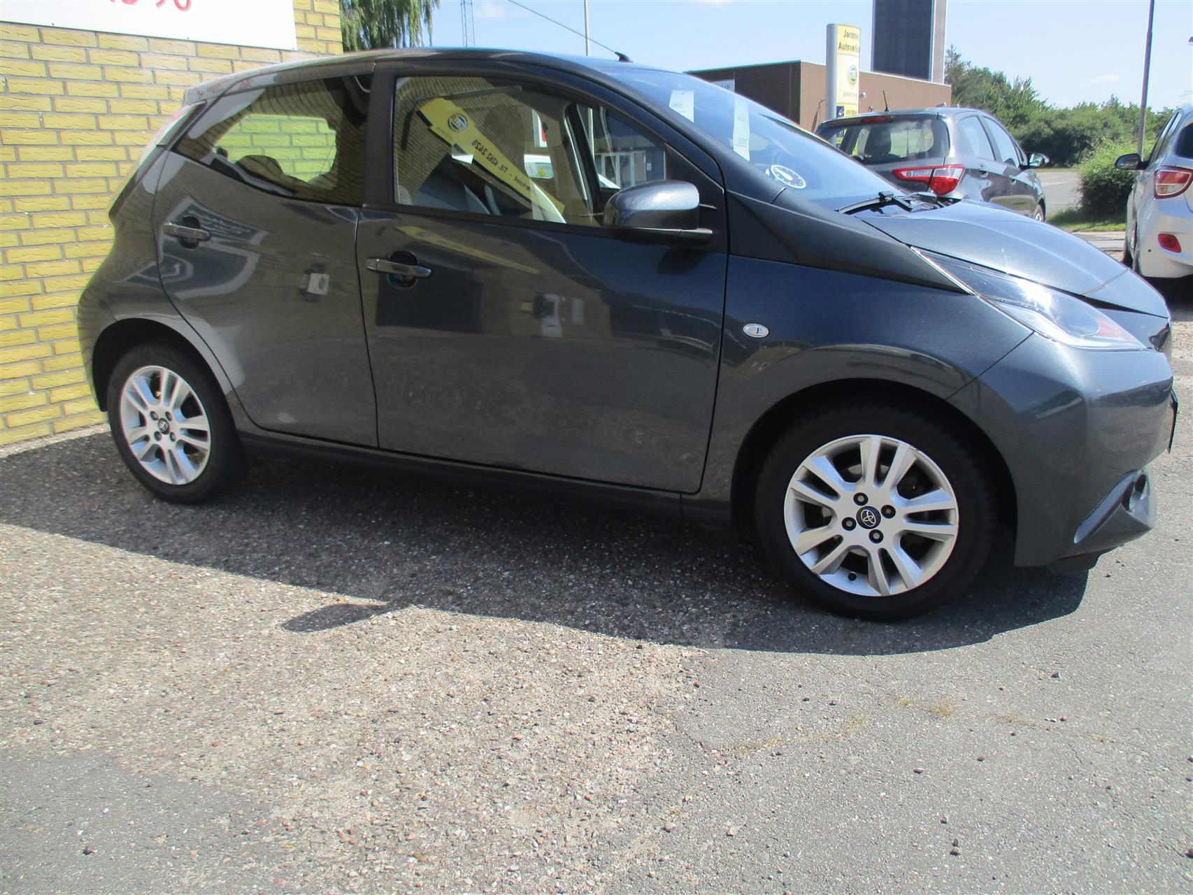 Billede af Toyota Aygo 1,0 VVT-I X-Play + Plus pakke 69HK 5d