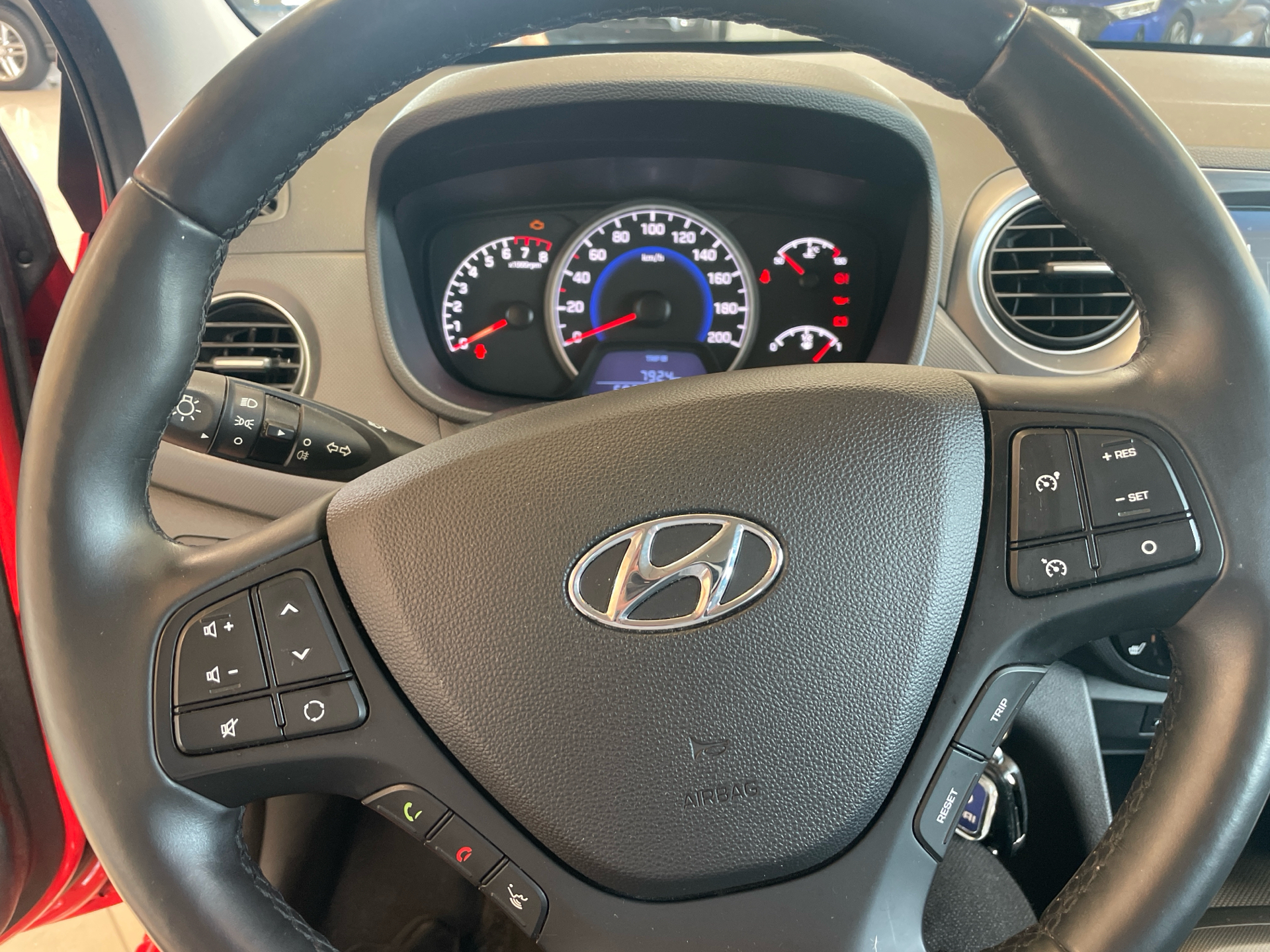 Billede af Hyundai i10 1,0 Eco Summer Komfort Edition 67HK 5d