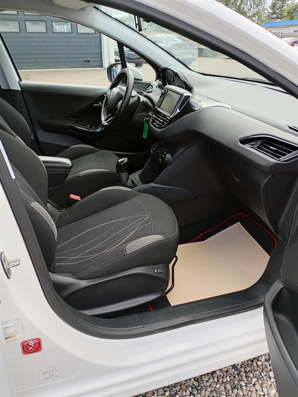 Billede af Peugeot 208 1,6 e-HDi Active 92HK 5d