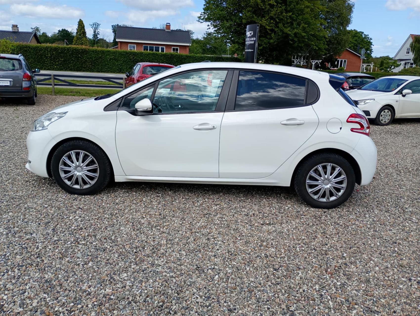 Billede af Peugeot 208 1,6 e-HDi Active 92HK 5d