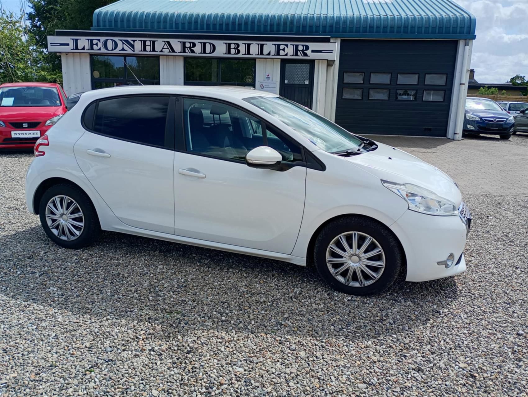 Billede af Peugeot 208 1,6 e-HDi Active 92HK 5d