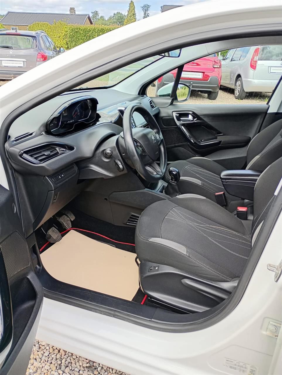 Billede af Peugeot 208 1,6 e-HDi Active 92HK 5d