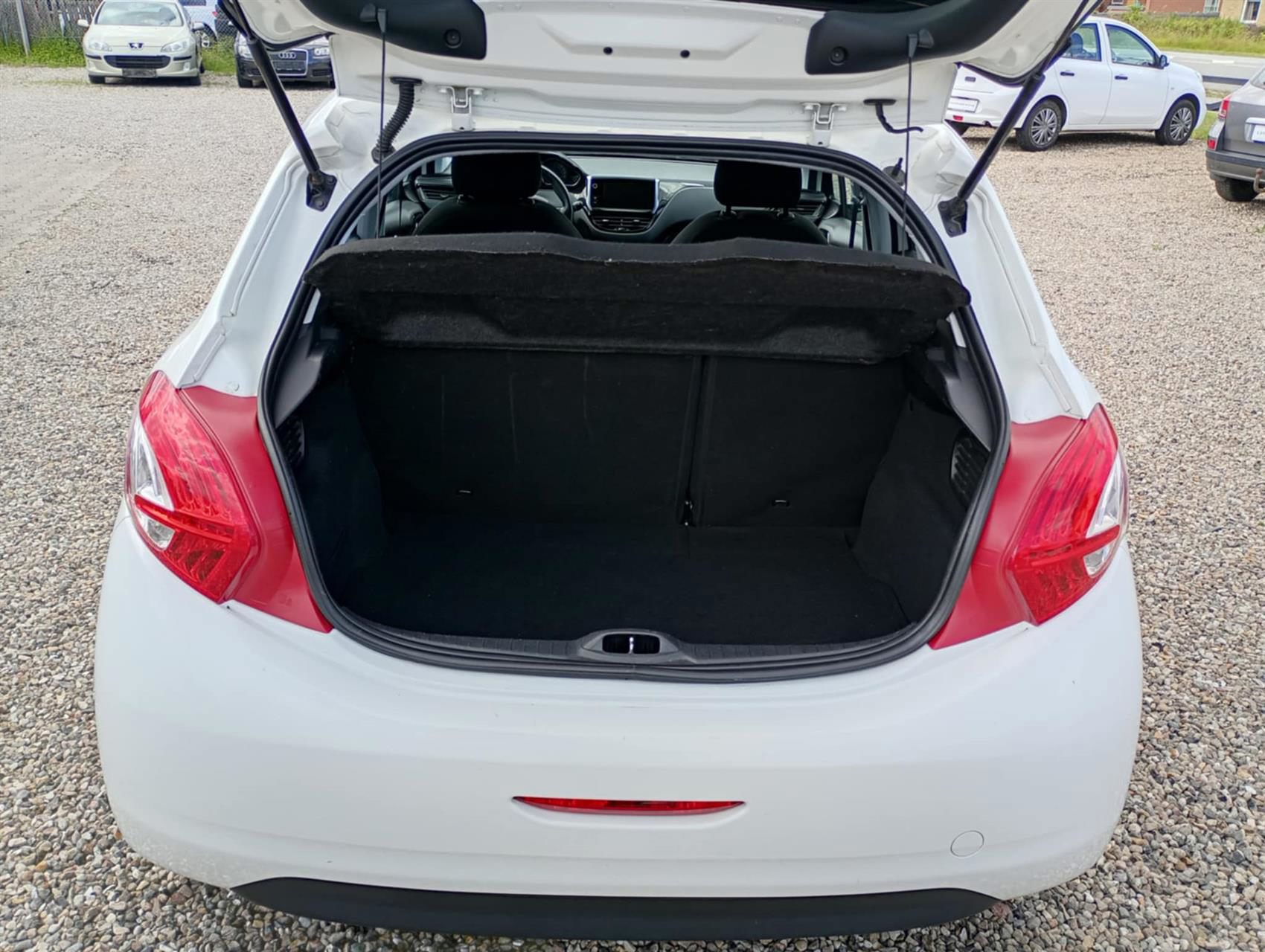 Billede af Peugeot 208 1,6 e-HDi Active 92HK 5d