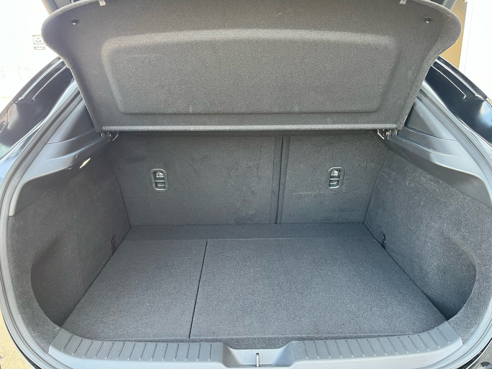 Billede af Mazda CX-30 2,5 e-Skyactiv-G  Mild hybrid Takumi 140HK 5d 6g Aut.