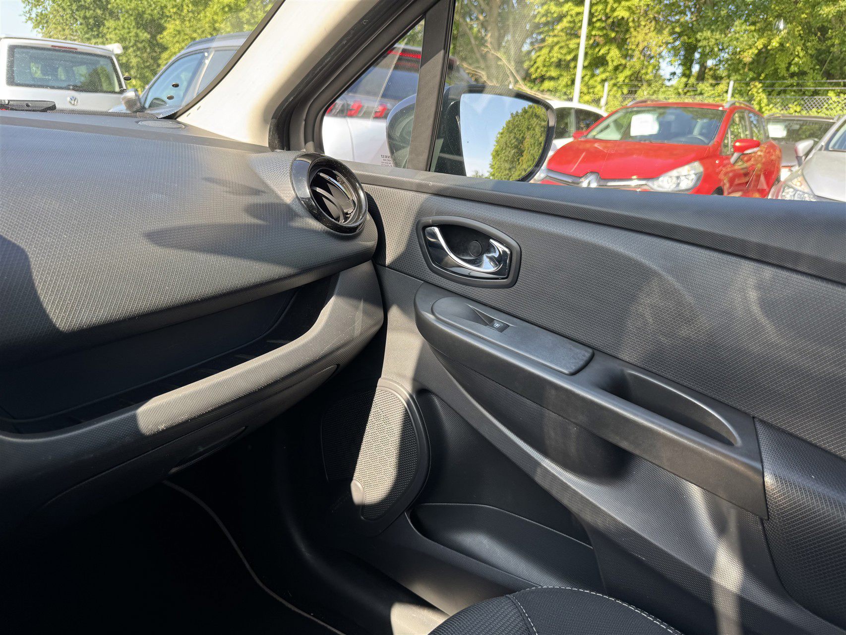 Billede af Renault Clio Sport Tourer 0,9 TCE Expression Energy 90HK Stc