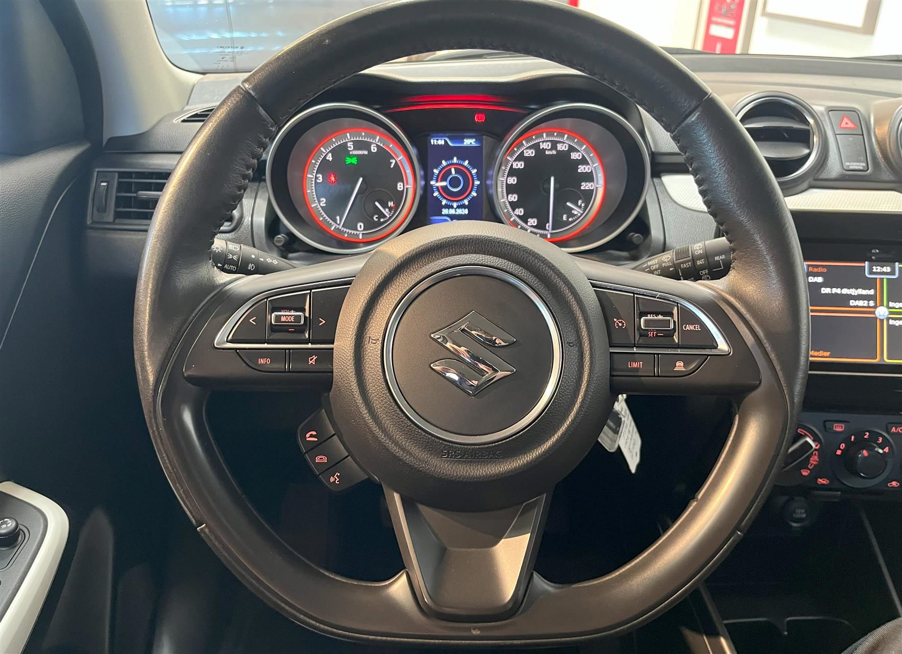 Billede af Suzuki Swift 1,2 Dualjet Action AEB 90HK 5d