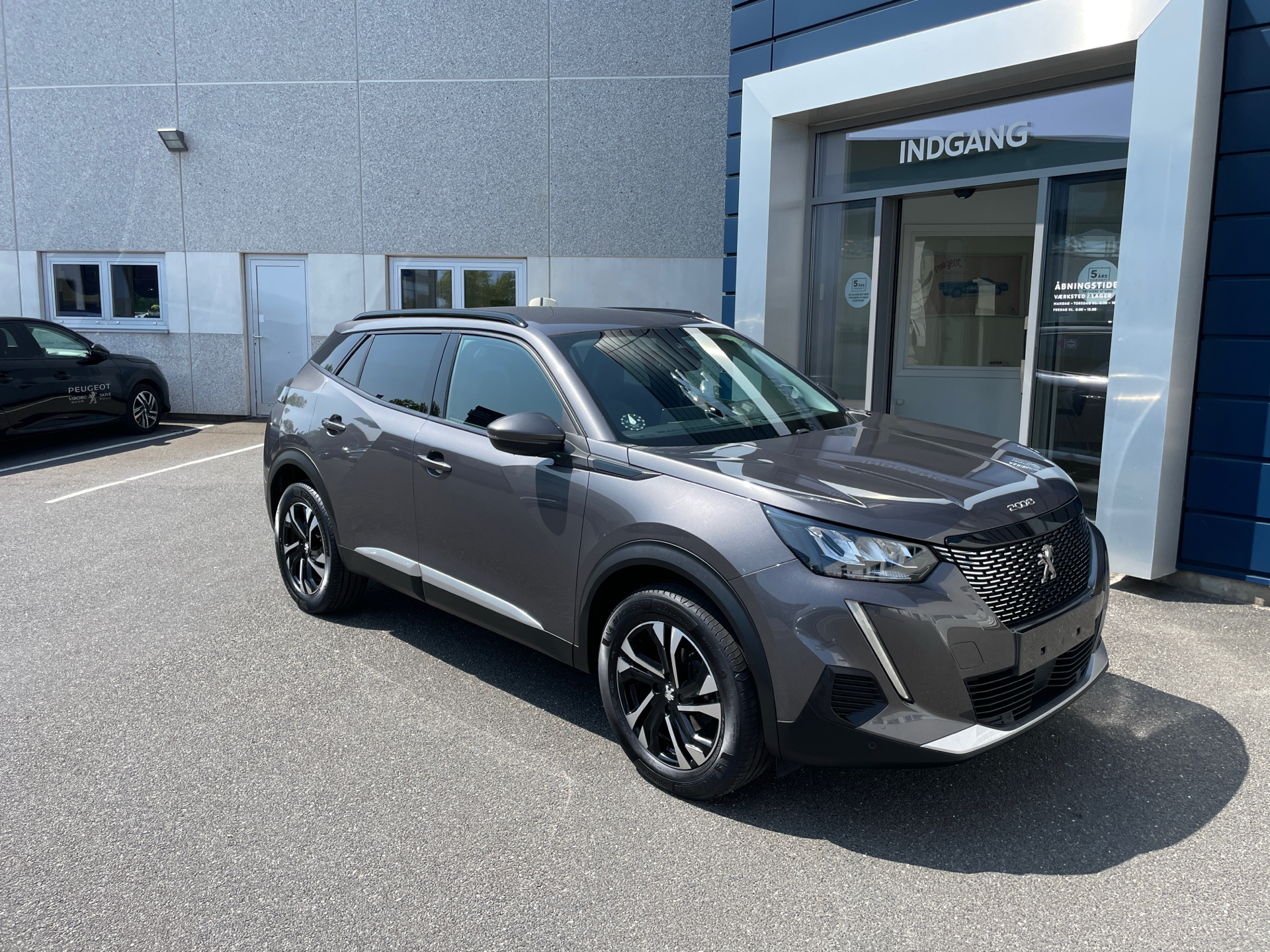 Billede af Peugeot 2008 1,2 PureTech Edition 210+ EAT8 130HK 5d 8g Aut.
