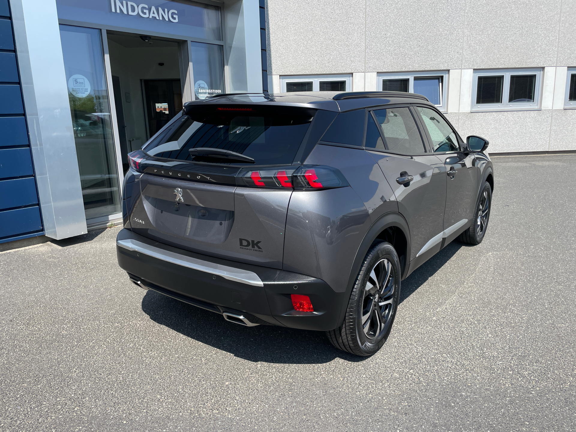 Billede af Peugeot 2008 1,2 PureTech Edition 210+ EAT8 130HK 5d 8g Aut.