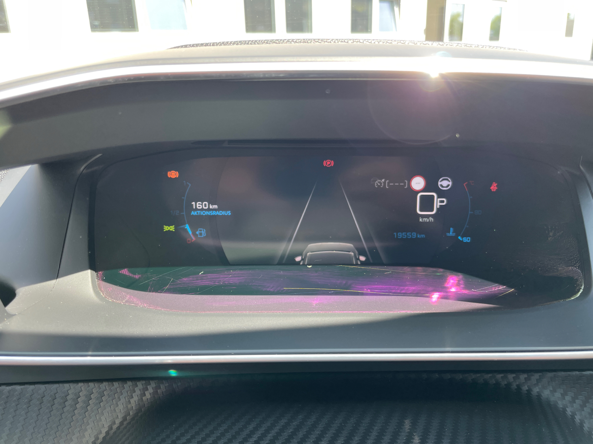 Billede af Peugeot 2008 1,2 PureTech Edition 210+ EAT8 130HK 5d 8g Aut.