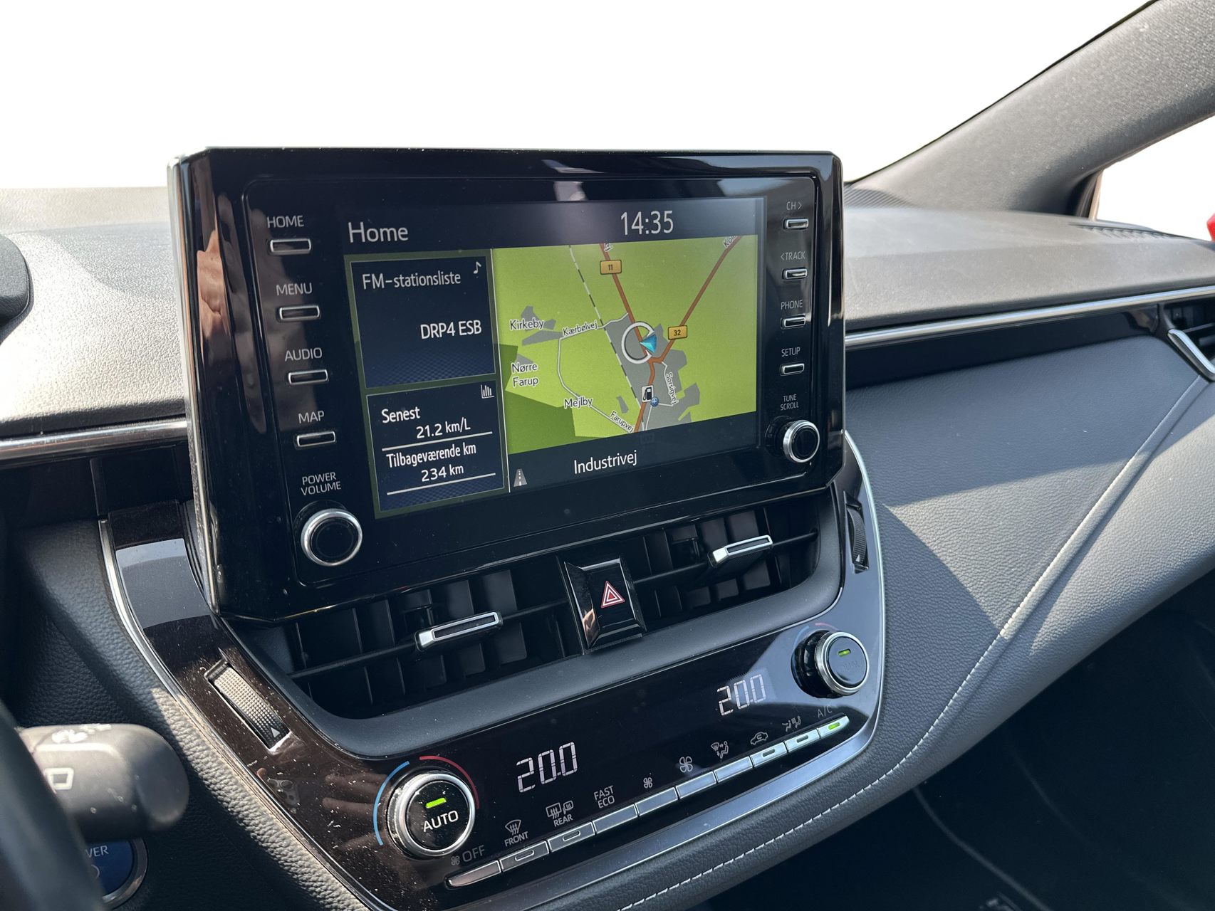 Billede af Toyota Corolla Touring Sports 1,8 Hybrid H3 Smart E-CVT 122HK Stc Trinl. Gear