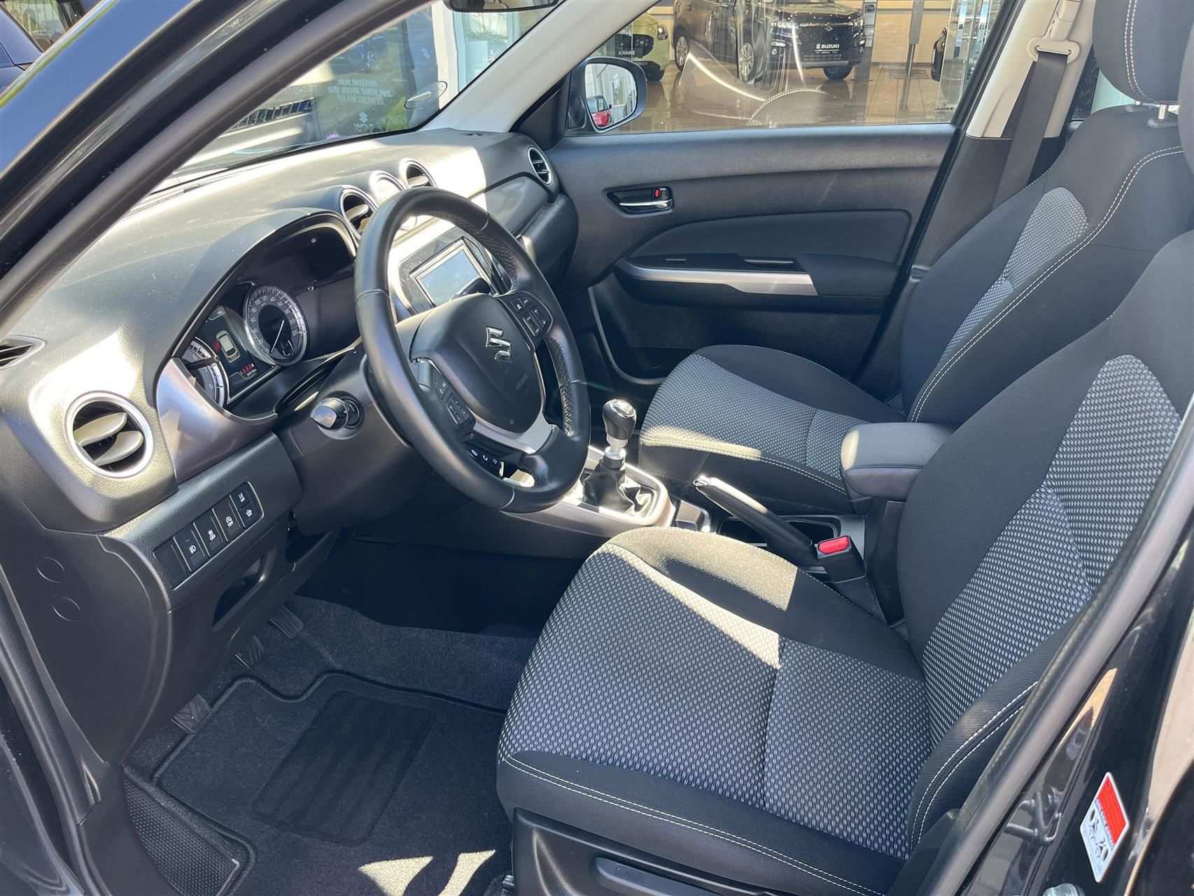 Billede af Suzuki Vitara 1,4 Boosterjet  Mild hybrid Plus 129HK 5d 6g