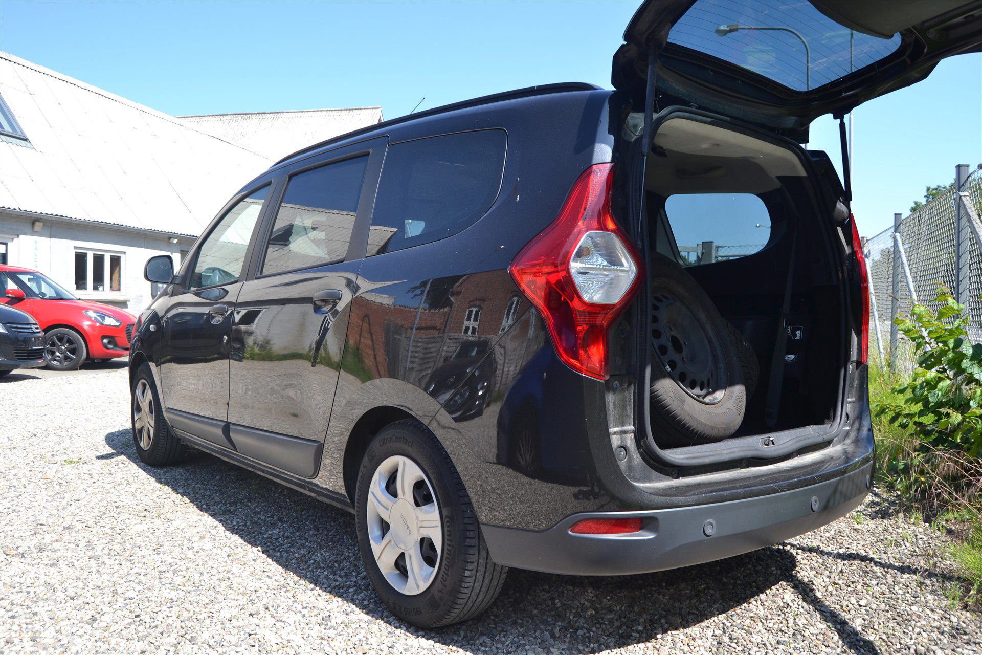 Billede af Dacia Lodgy 7 Sæder 1,6 16V Ambiance Start/Stop 102HK