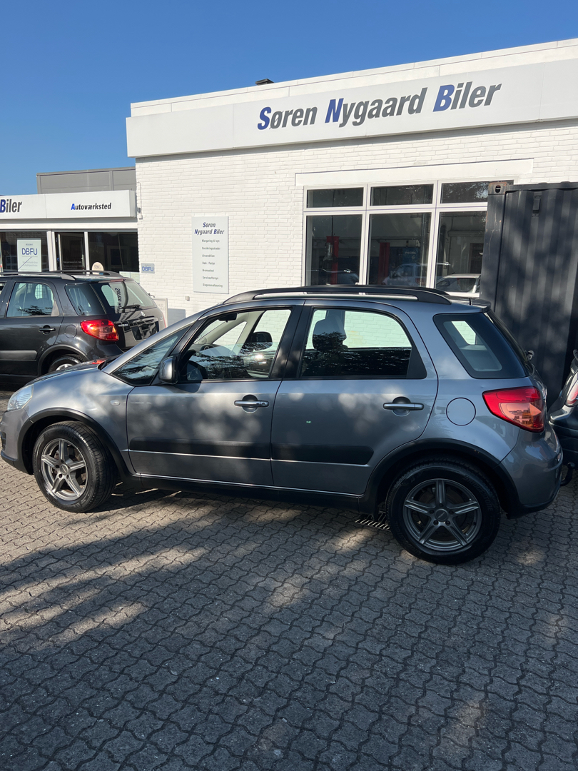 Billede af Suzuki SX4 1,6 16V GLX 120HK 5d