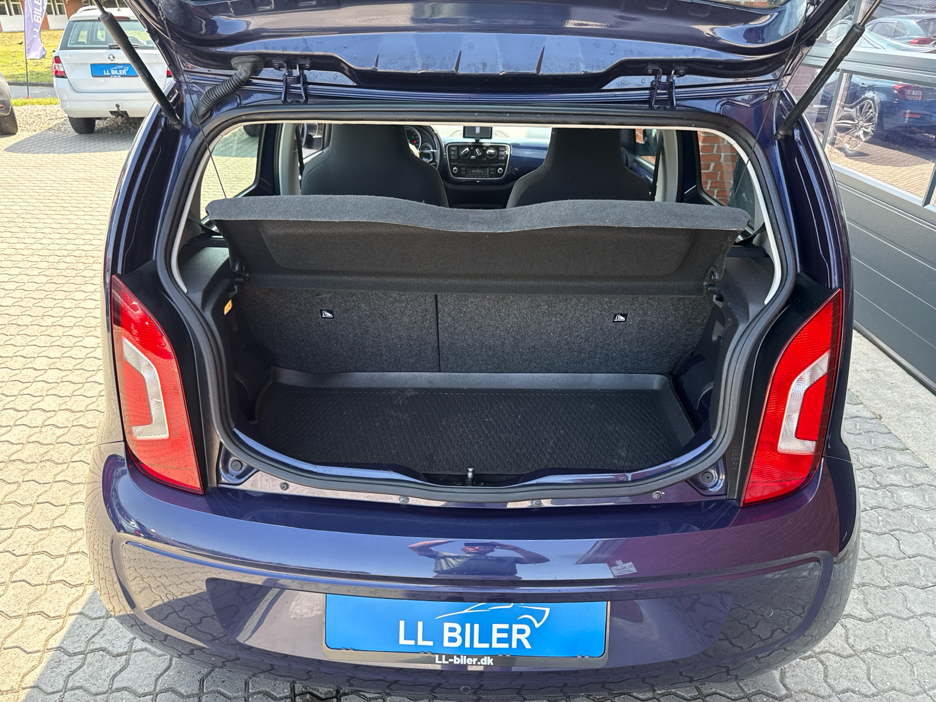 Billede af VW up 1,0 MPI BMT Style ASG 75HK 5d Aut.