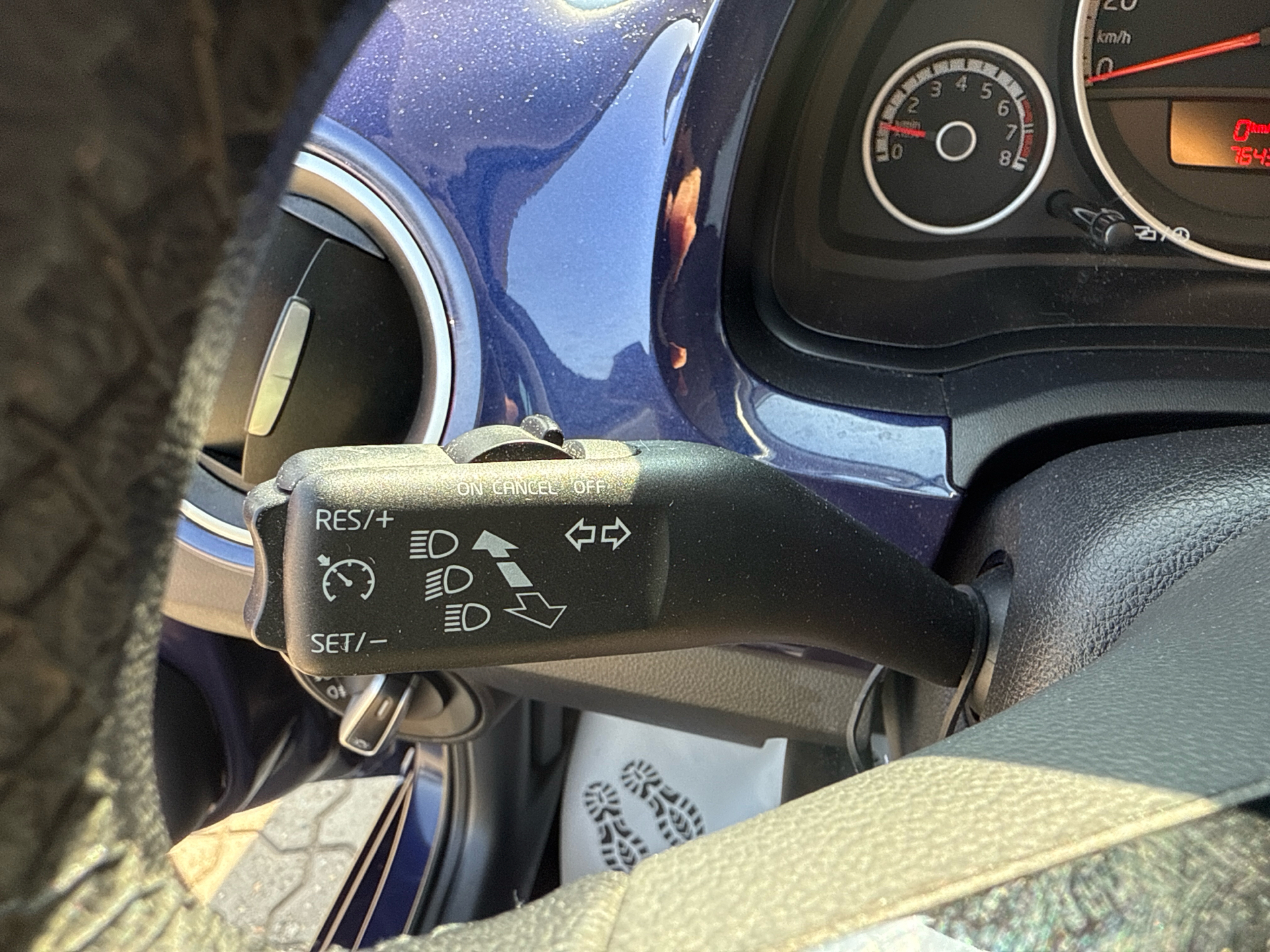 Billede af VW up 1,0 MPI BMT Style ASG 75HK 5d Aut.