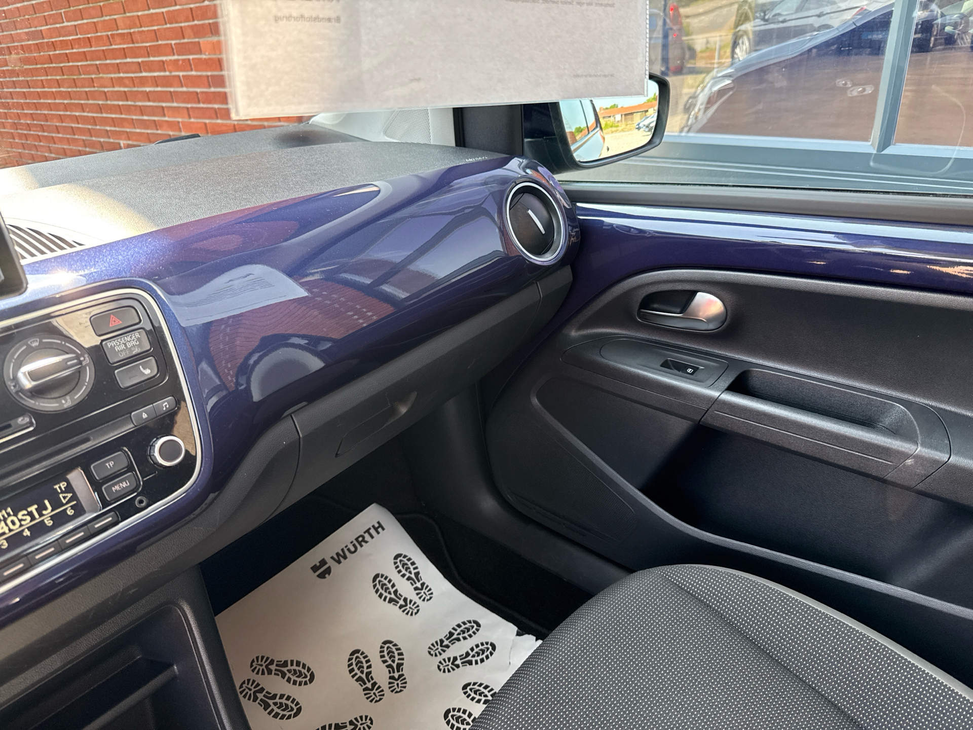 Billede af VW up 1,0 MPI BMT Style ASG 75HK 5d Aut.