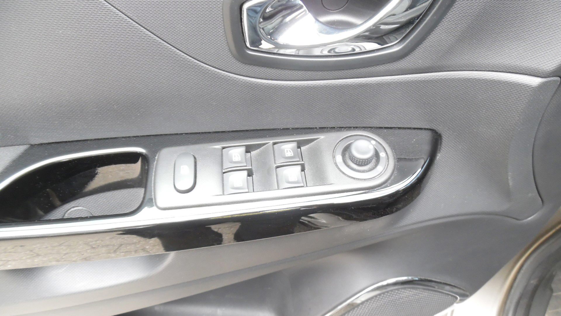 Billede af Renault Captur 0,9 TCE Dynamique Energy 90HK 5d